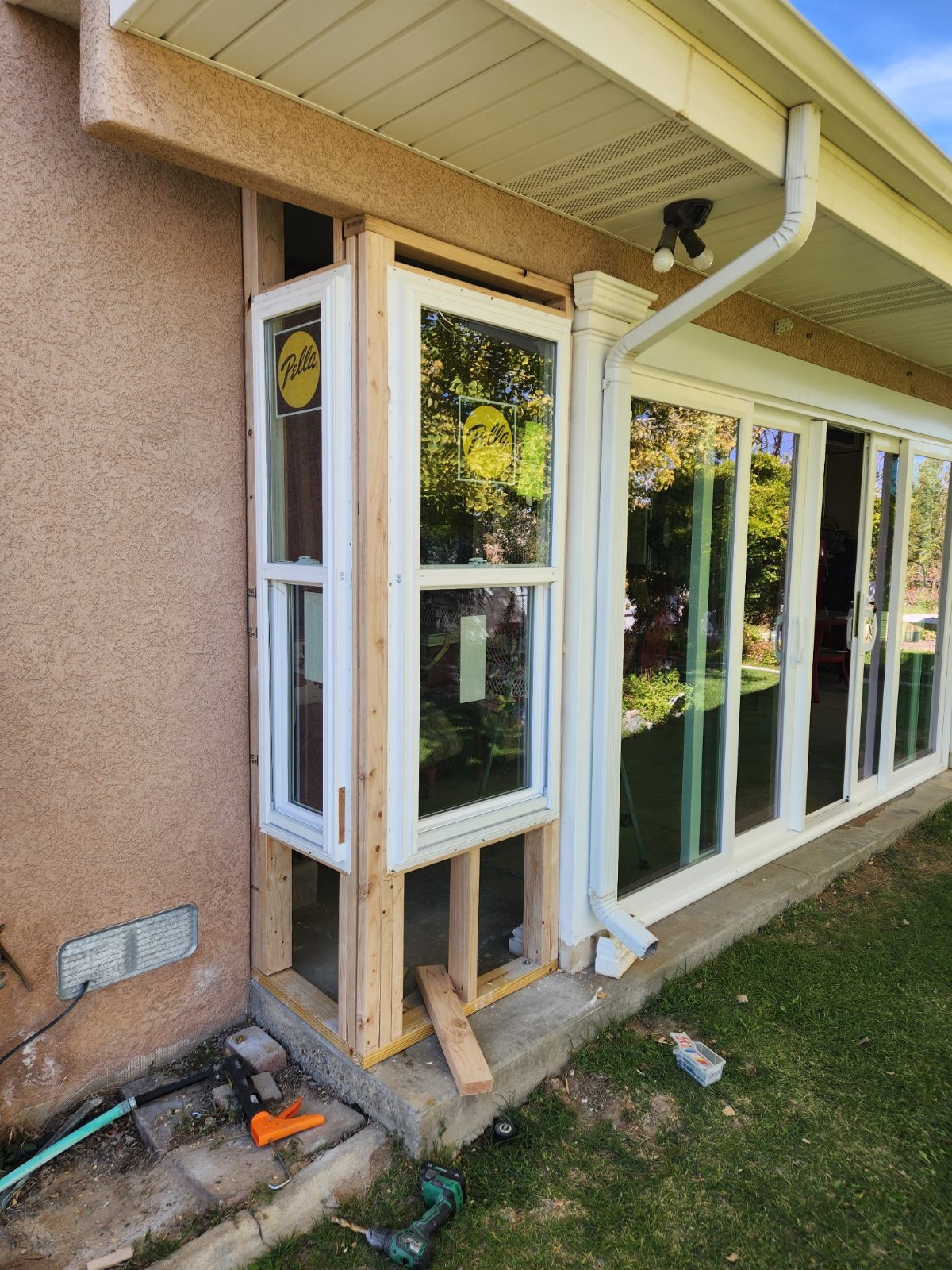 Pella window installation